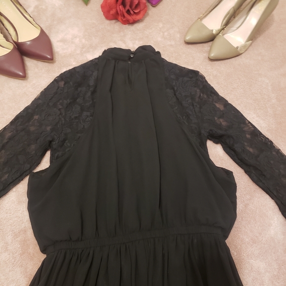 Vero Moda Lace Dress - Picture 11 of 14